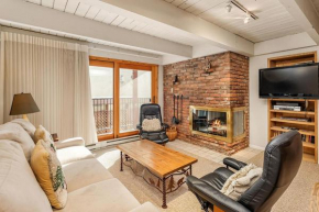 Chateau Blanc Unit 7, Downtown Condo with Deck, Views, & Wood-Burning Fireplace
